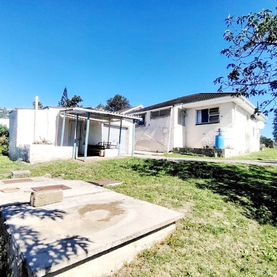 3 Bedroom Property for Sale in Summerpride Eastern Cape